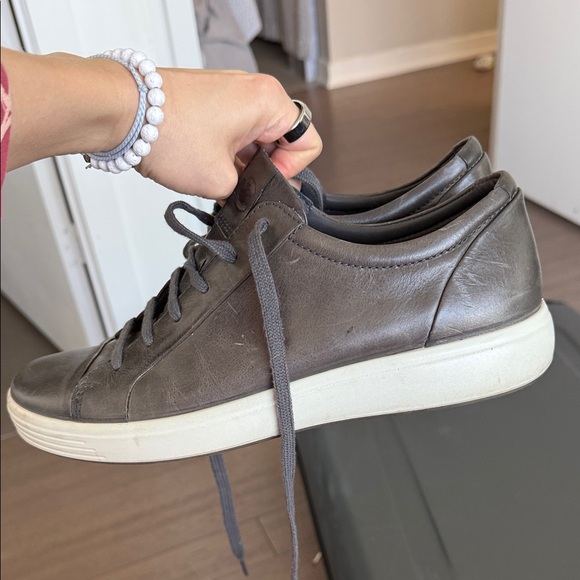 Ecco Men's Leather Sneakers - Dark Gray and White | EU 43 | USA 9-9.5 - Picture 7 of 11